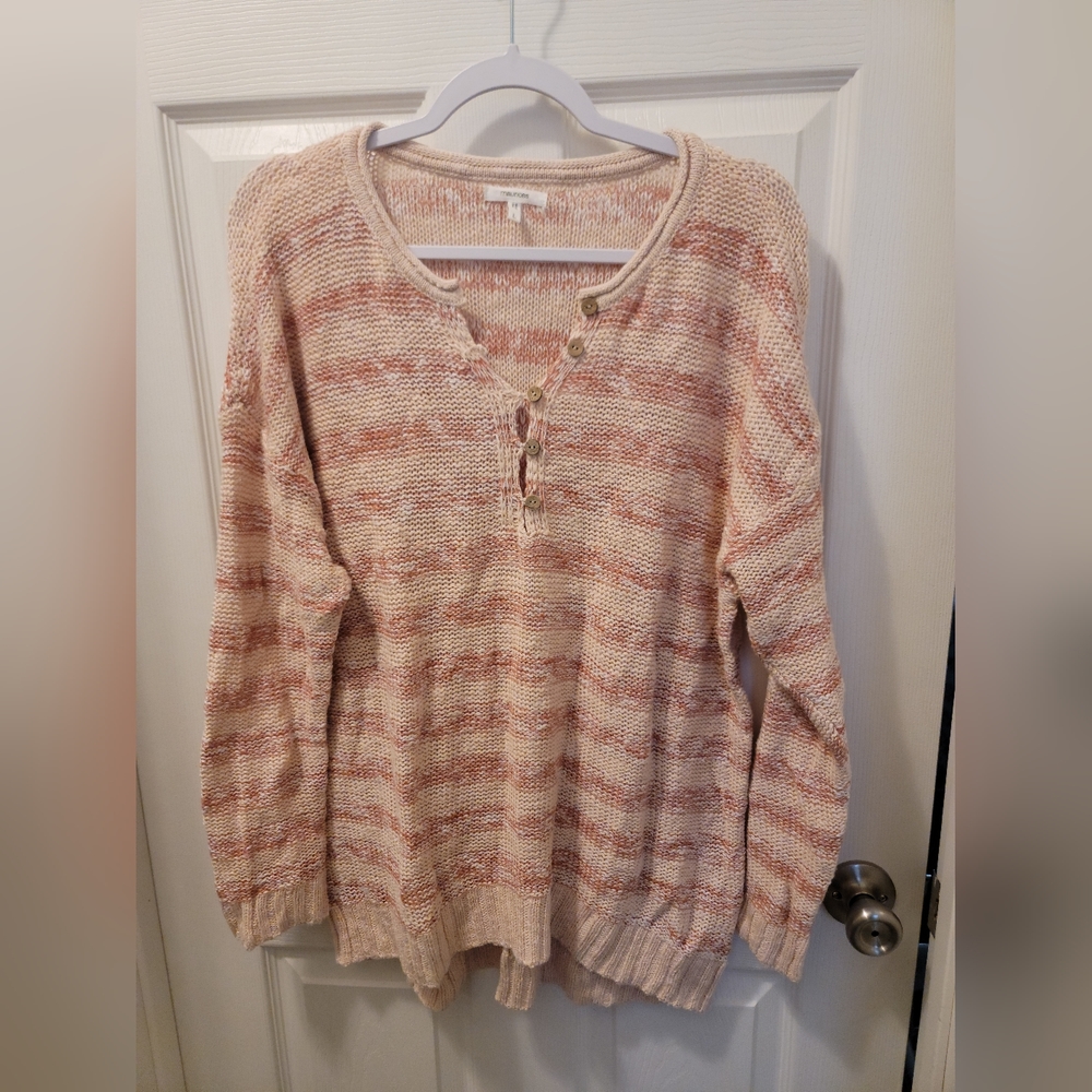 Maurices sweater